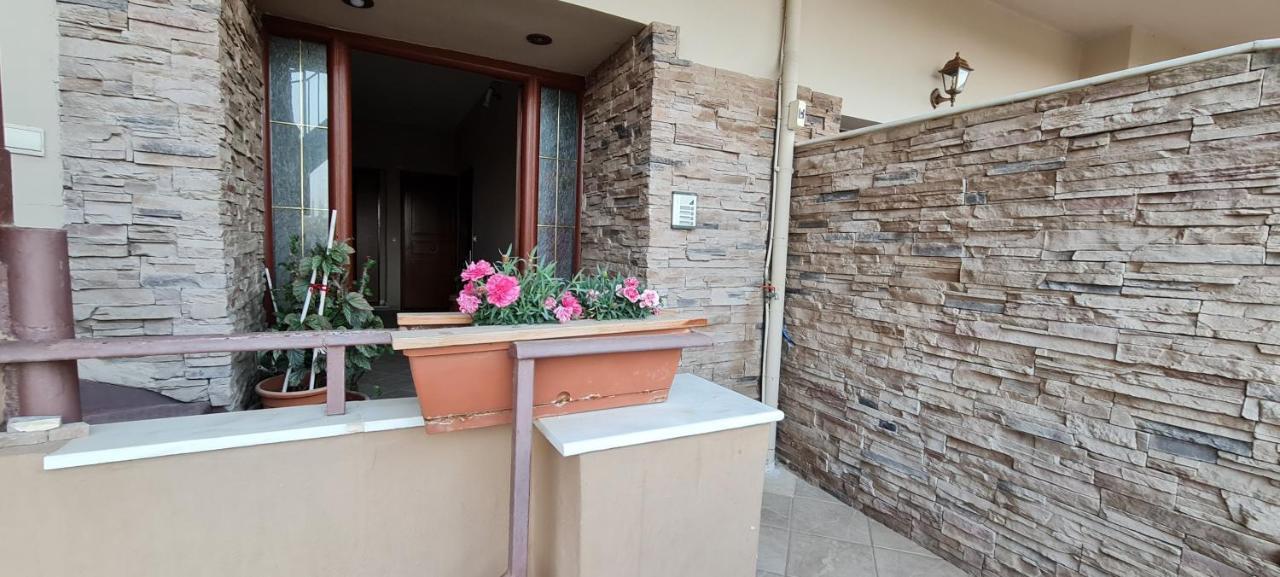 'The Seagull' Traditional Cottage Nea Makri Bagian luar foto